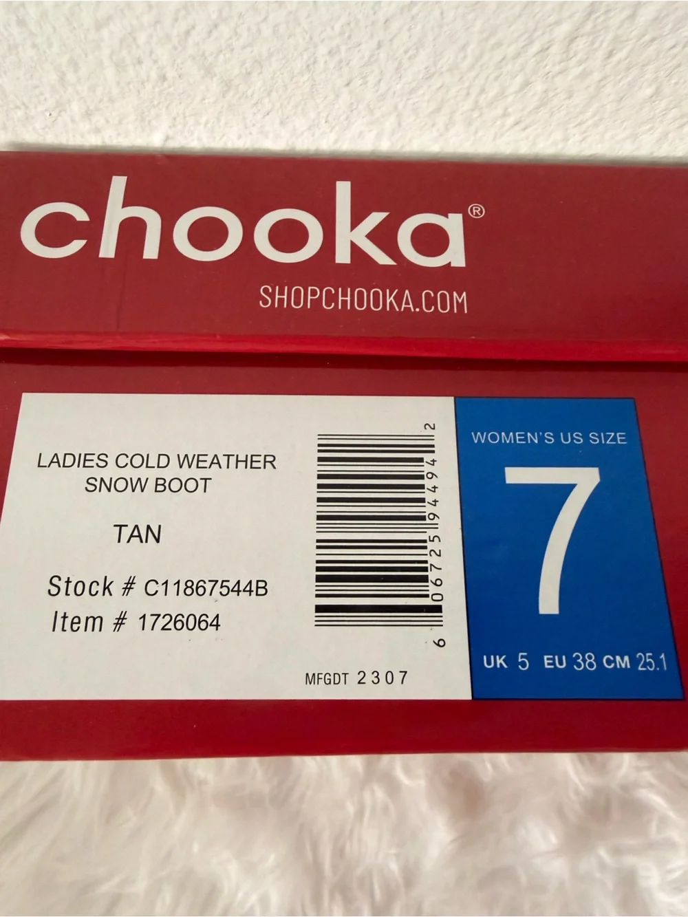 chooka Tan and Black Ladies Cold Weather Snow Boots